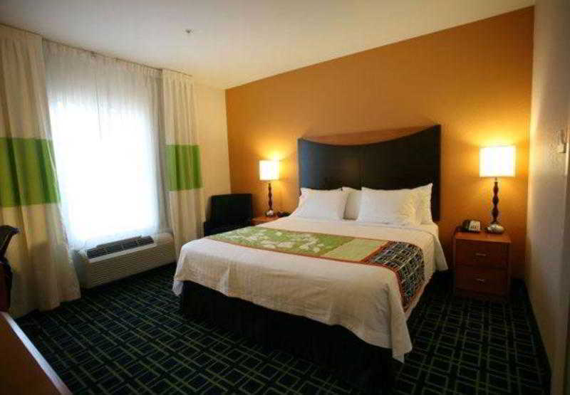 Fairfield Inn And Suites By Marriott Lakeland Plant City Buitenkant foto