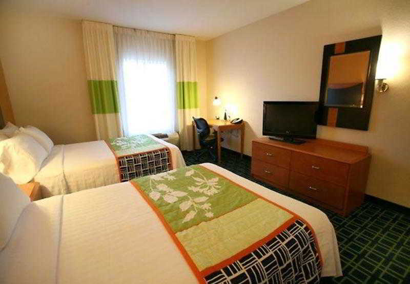 Fairfield Inn And Suites By Marriott Lakeland Plant City Buitenkant foto